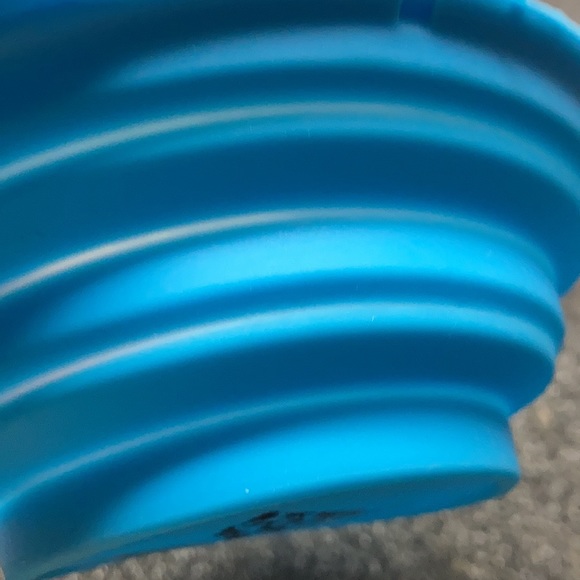 Collapsible dog travel bowl keychain pet - Picture 13 of 17